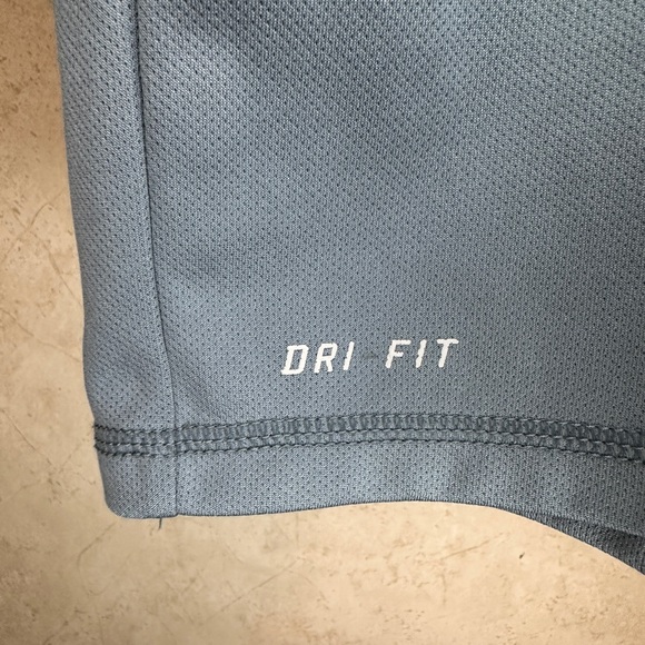 Nike Rash guard men’s XL - Picture 2 of 6